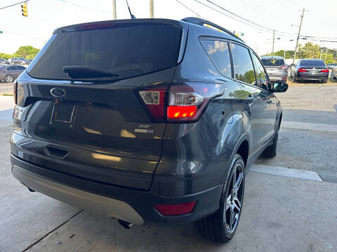 2019 Ford Escape SE
