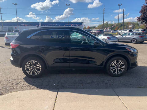 2021 Ford Escape SEL