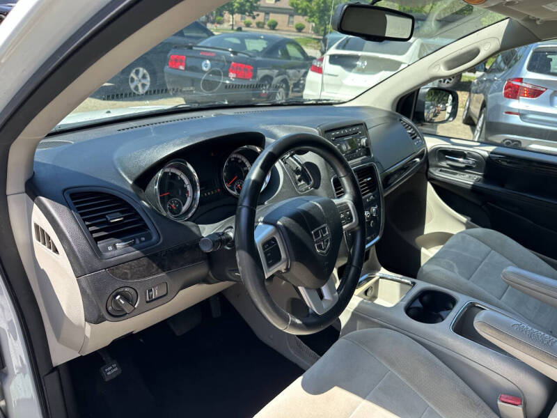 2014 Dodge Grand Caravan SXT