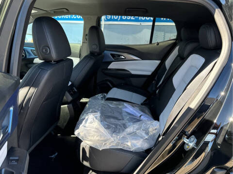 2026 Chevrolet Equinox EV LT 2