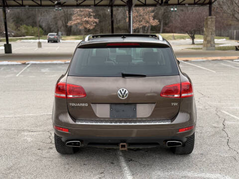 2012 Volkswagen Touareg TDI Sport