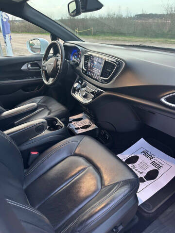 2020 Chrysler Pacifica Touring L Plus