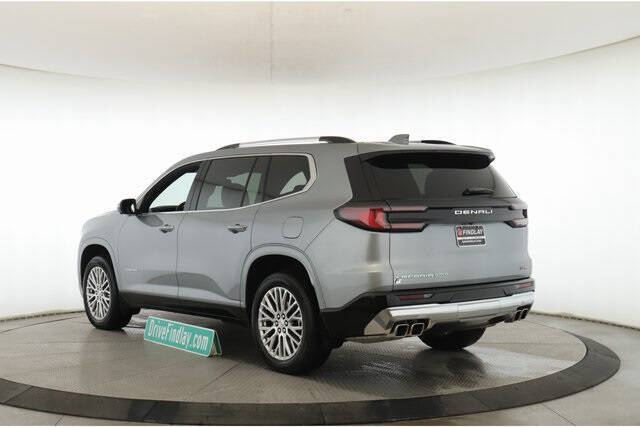 2025 GMC Acadia Denali