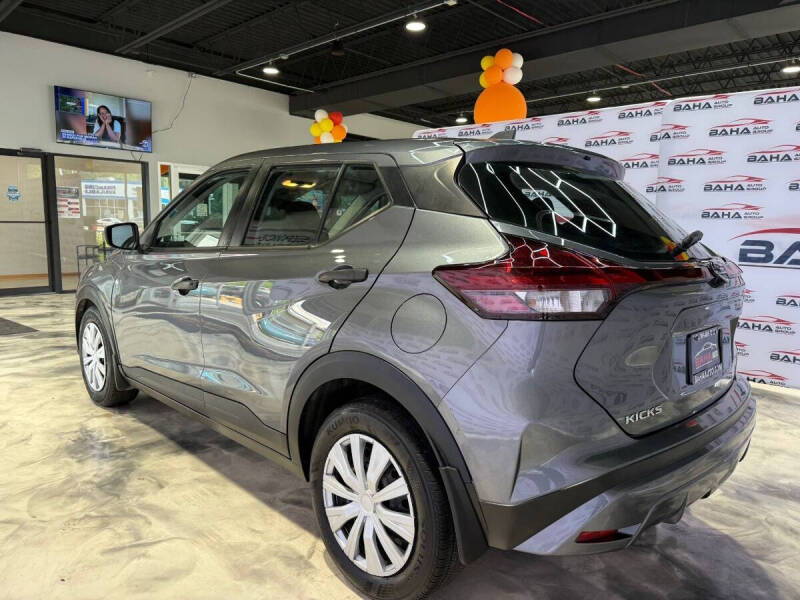 2021 Nissan Kicks S