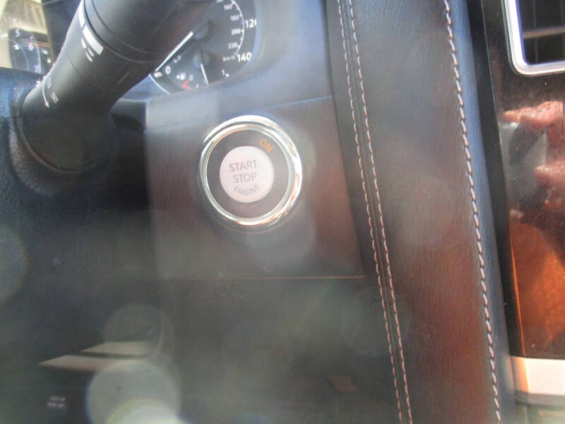 2023 Nissan Armada Platinum