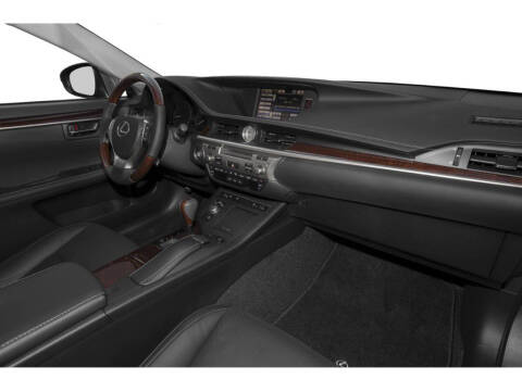 2015 Lexus ES 350 Crafted Line