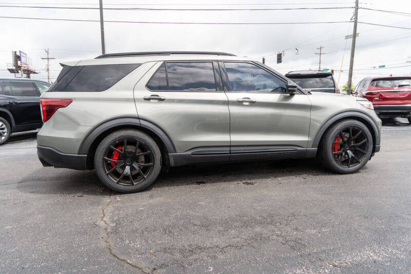 2020 Ford Explorer ST