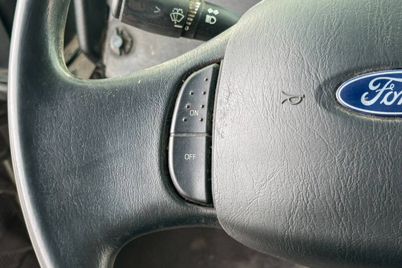 2017 Ford Stripped Chassis