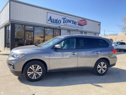 2017 Nissan Pathfinder for sale at Auto Towne in Aberdeen SD