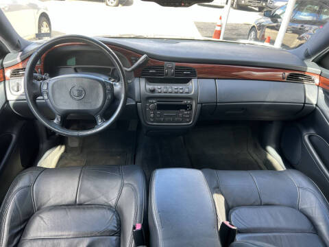 2004 Cadillac Professional CH