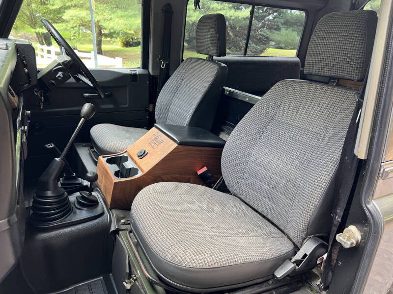 1991 Land Rover Defender