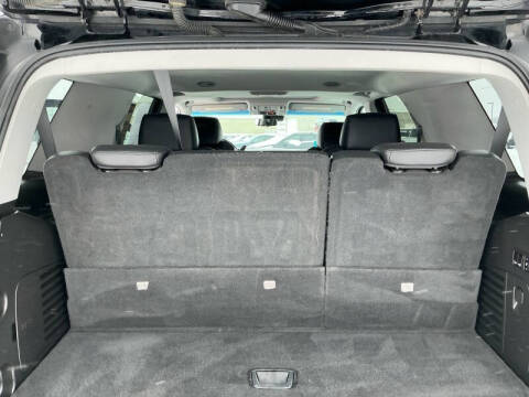 2018 Cadillac Escalade Luxury