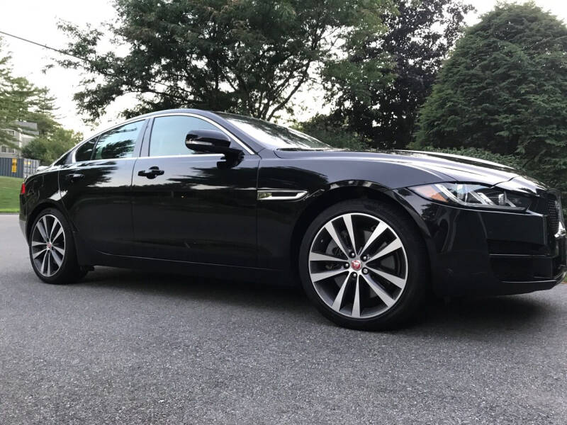 2017 Jaguar XE 35t Prestige