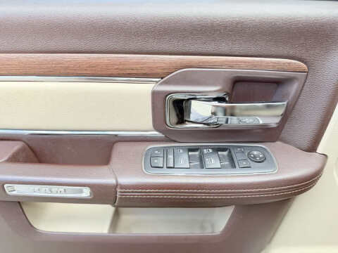 2016 RAM 1500 Laramie