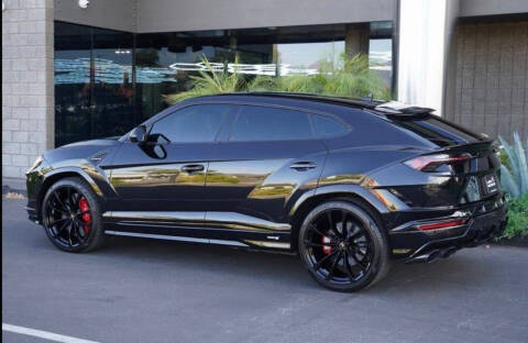 2024 Lamborghini Urus S