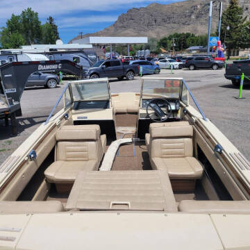 1982 Glastron SSV-177