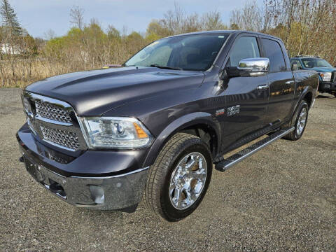2016 RAM 1500 Laramie