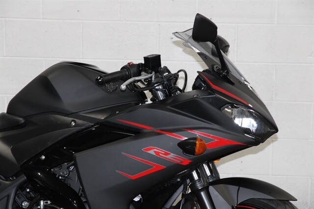2017 Yamaha YZF-R3