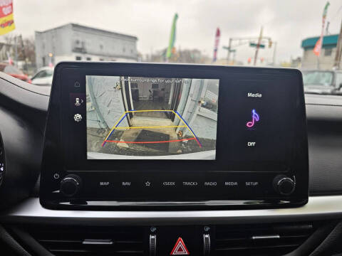 2023 Kia Forte GT-Line