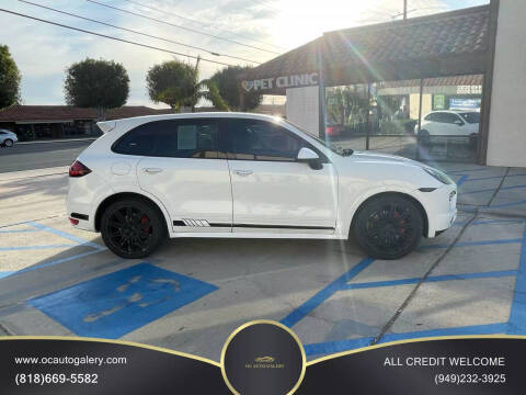 2013 Porsche Cayenne GTS