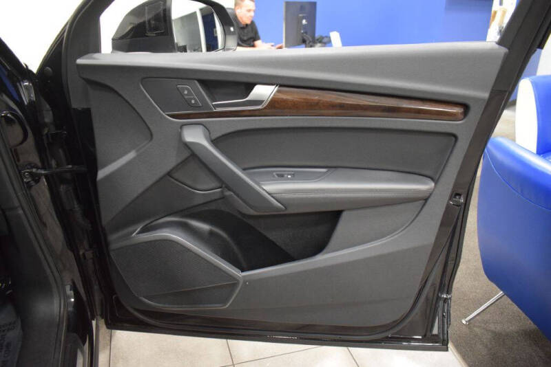 2019 Audi Q5 quattro Premium Plus 45 TFSI