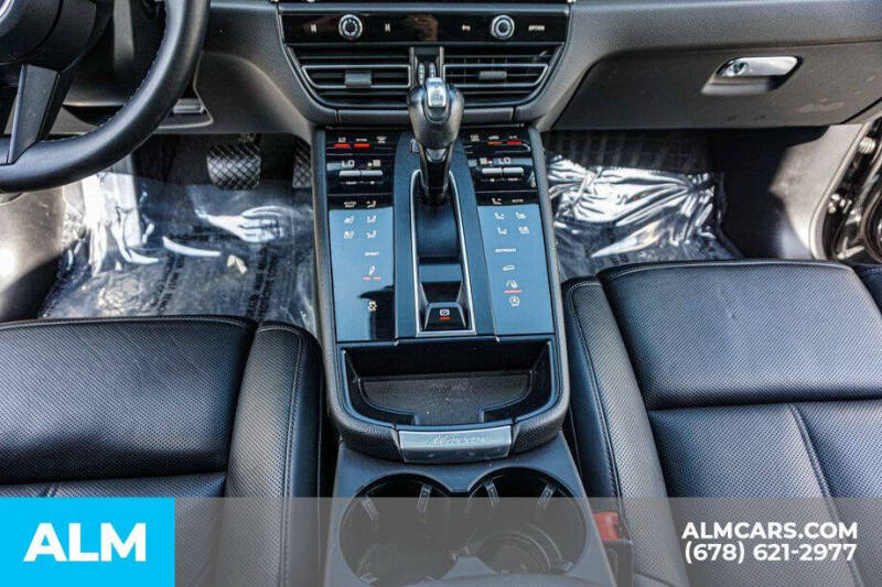 2023 Porsche Macan S