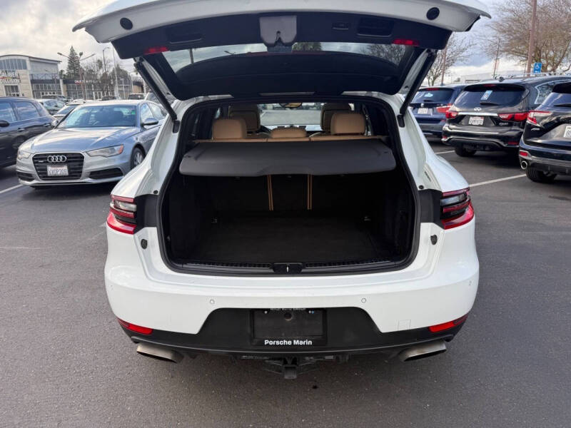 2018 Porsche Macan