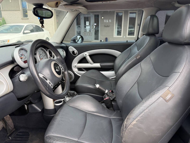 2004 MINI Cooper