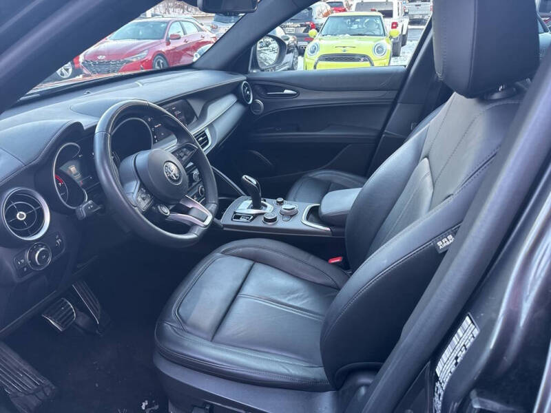 2023 Alfa Romeo Stelvio Ti