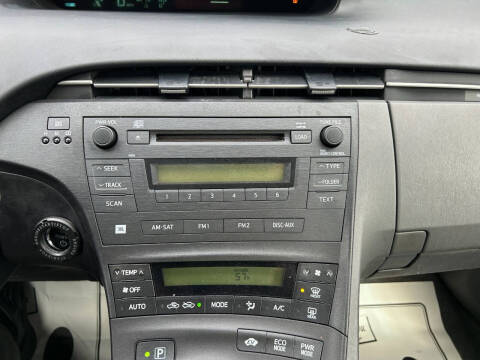 2011 Toyota Prius Three