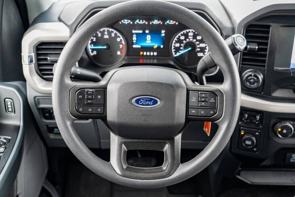 2022 Ford F-150 for sale at Auto Destination in Puyallup, WA