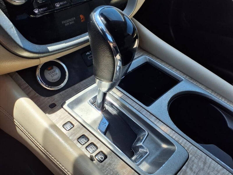 2020 Nissan Murano SL