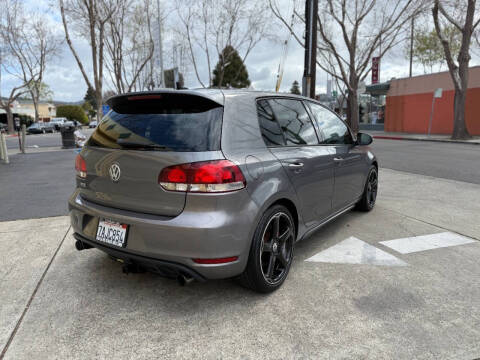 2010 Volkswagen GTI Base PZEV