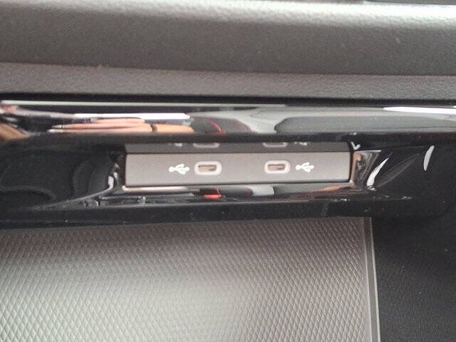 2025 Volkswagen Golf GTI SE