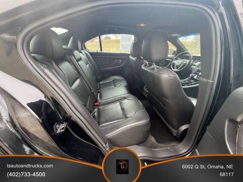 2016 Ford Taurus Limited