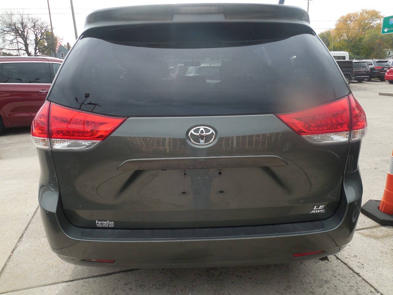 2014 Toyota Sienna for sale at VIP Motor Sales in Hazel Park, MI