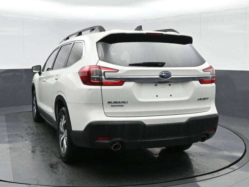 2023 Subaru Ascent Premium 8-Passenger