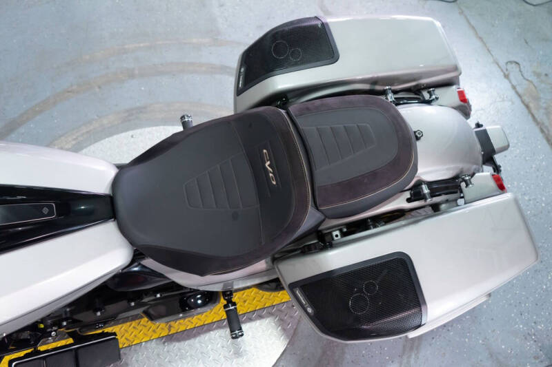 2023 Harley-Davidson CVO Road Glide