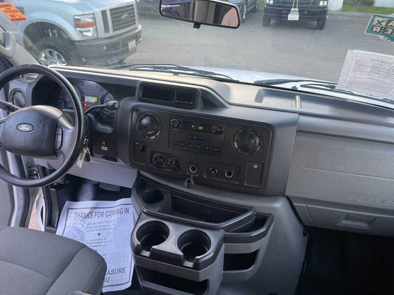 2013 Ford E-Series E-150