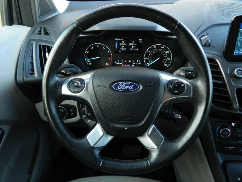 2022 Ford Transit Connect XLT