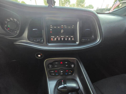 2020 Dodge Challenger SXT