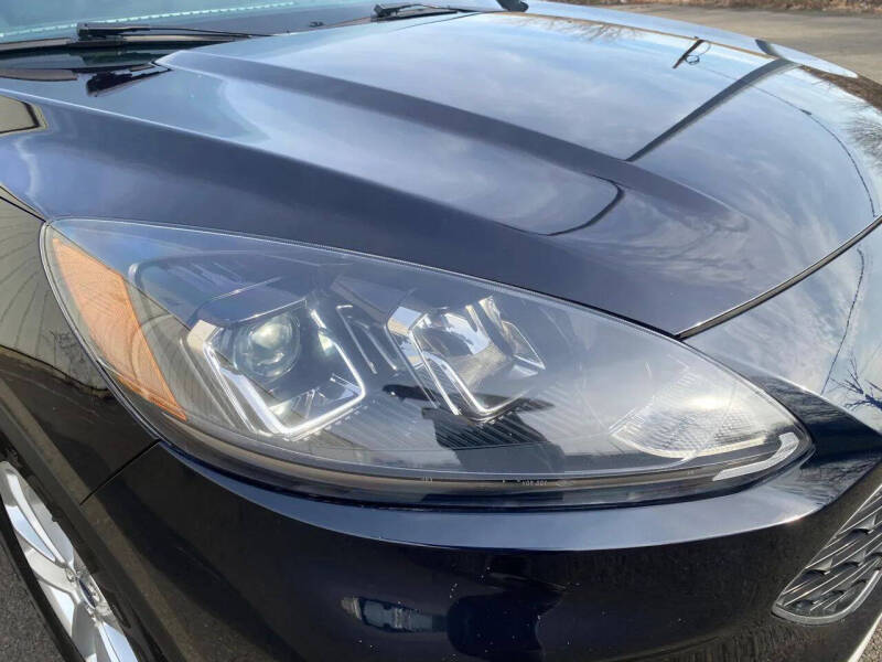 2021 Ford Escape Hybrid SE