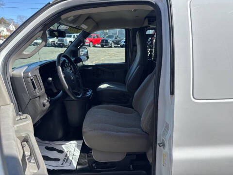 2019 Chevrolet Express 2500