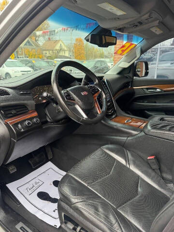 2015 Cadillac Escalade Luxury