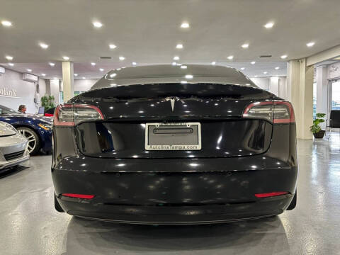 2021 Tesla Model 3 Standard Range Plus