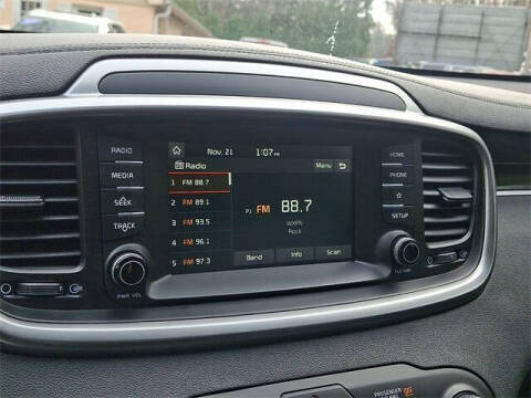 2019 Kia Sorento LX V6