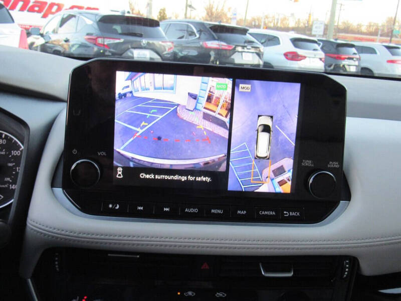 2023 Nissan Rogue SL