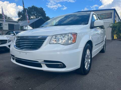 2016 Chrysler Town and Country for sale at RoMicco Cars and Trucks in Tampa FL