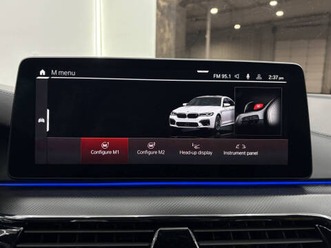 2023 BMW M5
