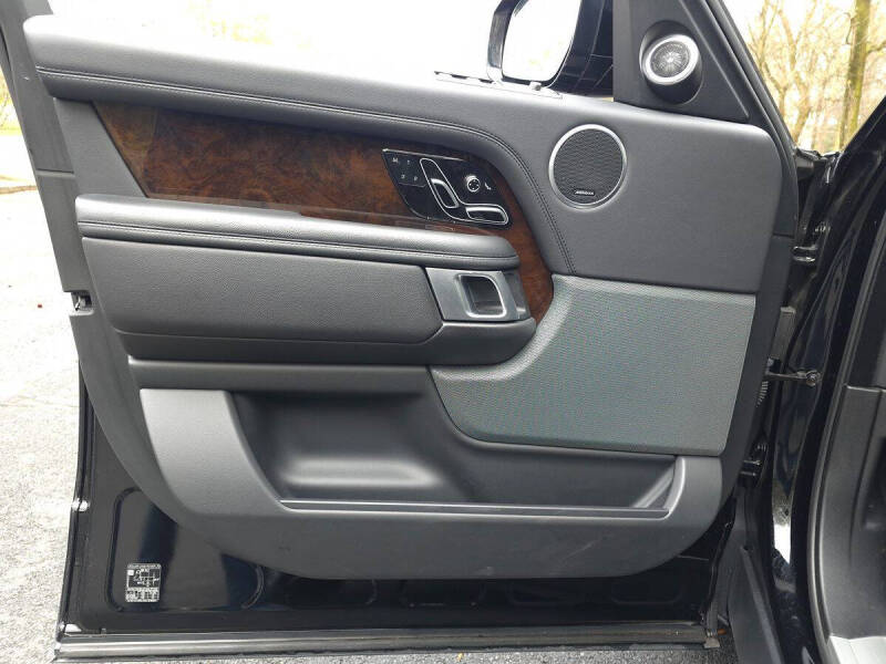 2020 Land Rover Range Rover Td6